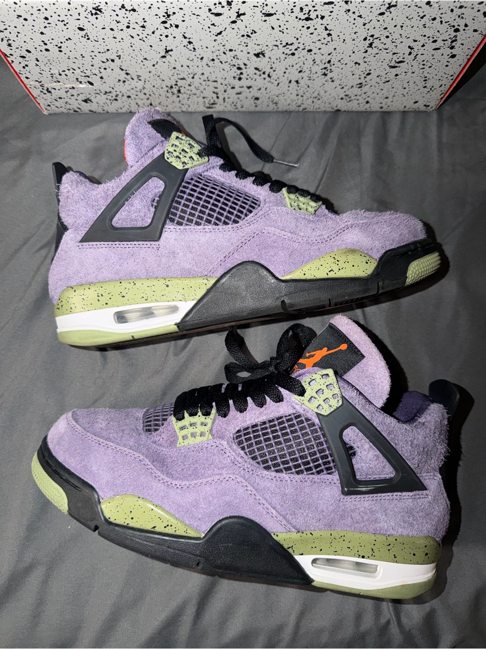 Jordan 4 Retro ‘Canyon Purple’ Size 8M 9.5W